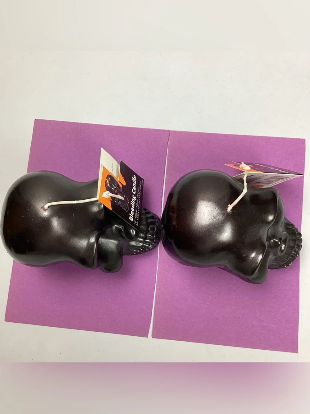 Two Black Bleeding Skull Halloween decor Candles New with Tag
